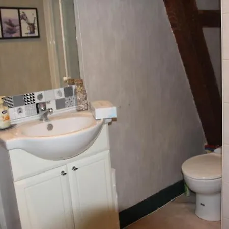 Dans Les Dependances Du Chateau Apartment *